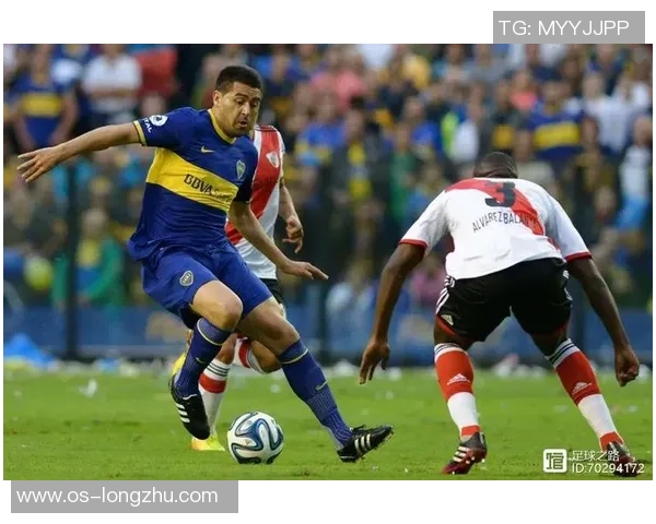 扎巴汉与塔火车的精彩对决揭示了足球战术与团队合作的重要性